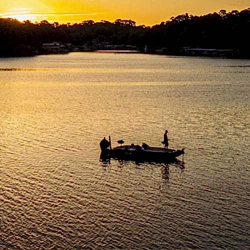 Boating License vs Boat Registration